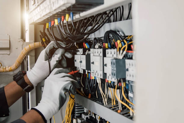 Best Local Electrician Companies  in Grundy Center, IA